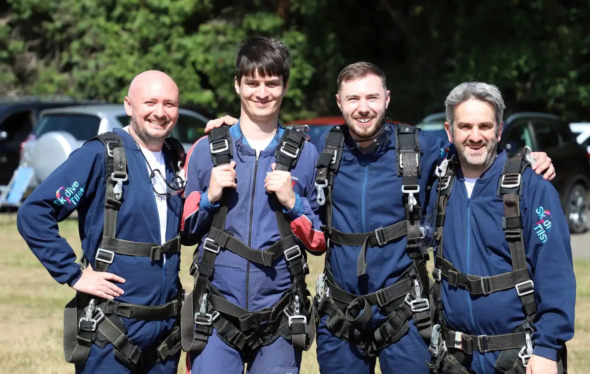 clickingmad-team-skydivers